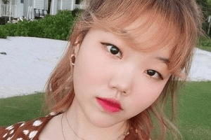 Lee Su Hyun Nationality, Age, Born, Gender, Su Hyun is famous as the lead vocalist of the South Korean pop duo Akdong Musician.