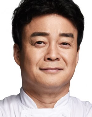 Baek Jong Won Nationality, Age, Born, Gender, Baek Jong Won is a South Korean chef, food researcher, entertainer, author, essayist and businessman.