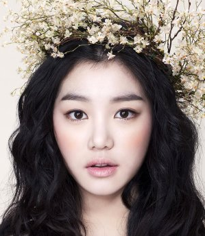 Lee Yoo Bi Nationality, Age, Born, Gender, Lee Yu Bi is a South Korean actress. She began her career inside the 2011 sitcom.