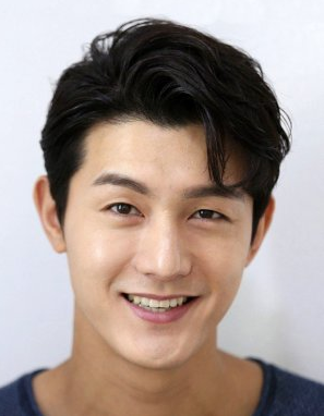 Lee Ki Woo Nationality, Born, Gender, Lee Ki Woo is a South Korean actor. He is satisfactory known for his roles in The Classic (2003),