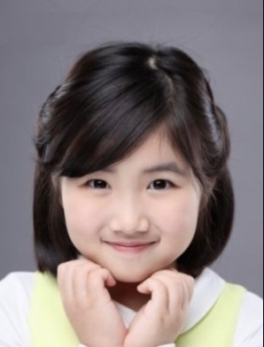 Park Shi Yeon Nationality, Born, Gender, First Name: Shi Yeon.