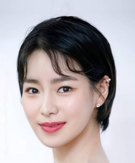 Im Ji Yeon Nationality, Born, Gender, Im Ji Yeon is a South Korean actress.