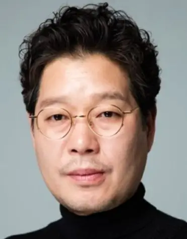 Yoo Jae Myung Nationality, Born, Gender, The couple has one toddler together. He gained Best Supporting Actor at the sixth APAN Star Awards.