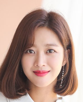 Jo Bo Ah Nationality, Born, Gender, Jo Bo Ah is a South Korean actress, host, and version, Jo graduated from Sungkyunkwan University, majoring in Performing Arts.