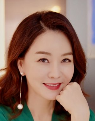 Kim Jung Nan Nationality, Born, 김정난, Gender, Kim Jung Nan (born Kim Hyun Ah on July sixteen, 1971) is a South Korean actress.