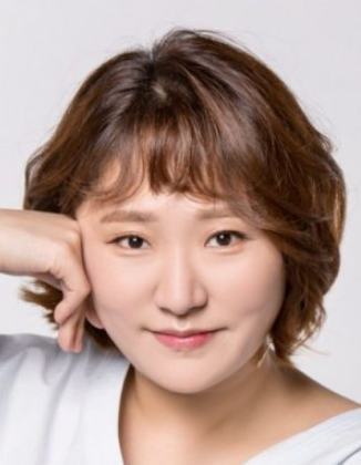 Kim Hyun Sook Nationality, Born, 김현숙, Gender, Kim Hyun Suk is a South Korean actress and comic.