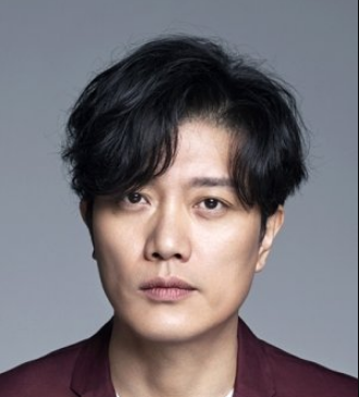 Park Hee Soon Nationality, 박희순, Age, Born, Gender, Park Hee Soon is a South Korean actor.