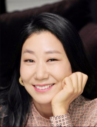 Ra Mi Ran Nationality, Age, 라미란, Born, Gender, Ra Mi Ran is a South Korean actress and television personality.