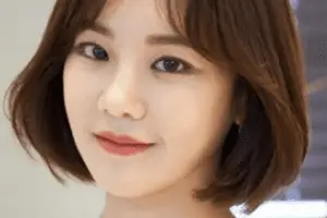 Han Ji Eun Nationality, 한지은, Age, Gender, Born, Han Ji Eun is a South Korean actress. she graduated from Dongduk Women's University.