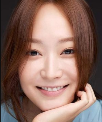 Lee Min Ji Nationality, Born, 이민지, Age, Gender, Lee Min Ji is a South Korean actress. She is likewise active in Japanese leisure underneath the mononym Minji (ミンジ).