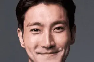 Choi Si Won Nationality, Age, Gender, Born, 최시원, Plot, Choi Si Won is a Korean pop singer and actor controlled b SM Entertainment.