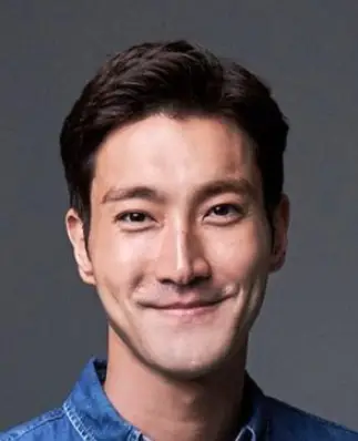 Choi Si Won Nationality, Age, Gender, Born, 최시원, Plot, Choi Si Won is a Korean pop singer and actor controlled b SM Entertainment.
