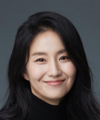 Kim So Jin Born, Nationality, Age, 김소진, Gender, Kim So Jin is a South Korean actress, born in Inje, Gangwon, South Korea.