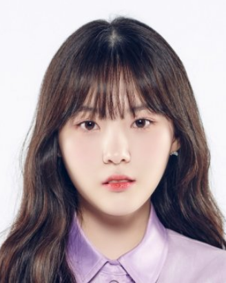 Kim Chae Hyun Nationality, Born, Gender, 김채현, Age, Kim Chae Hyun is a former SM Ent. She ranked 1st and is now a member of the girl group Kep1er.