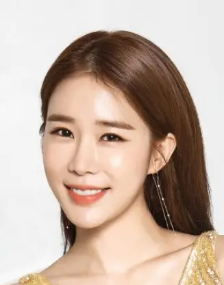 Yoo In Na Nationality, Born, 유인나, Gender, Plot, Yoo In Na is a South Korean actress and DJ.