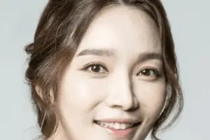 Lee Min Young Nationality, Gender, 이민영, 이민영, Age, Born, Plot, Lee Min Young is a South Korean actress.