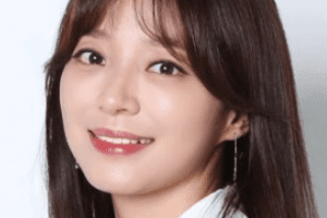 Song Ji In Plot, Born, Nationality, Age, 송지인, Gender.