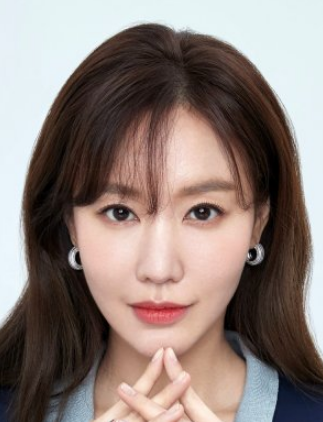 Kim Ah Joong Nationality, Plot, Age, Born, 김아중, Gender, Kim Ah Jung is a South Korean actress and model.