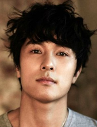 Kim Dong Wan Nationality, Age, Born, Gender, 김동완, Plot, Kim Dong Wan is a South Korean singer and actor.