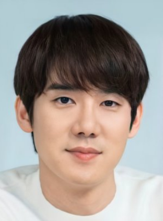 Yoo Yeon Seok Nationality, Age, Born, 유연석, Gender, Plot, Yoo Yeon Seok is a South Korean actor.