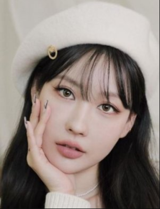 Risabae Nationality, Age, Born, 이사배, Plot, Gender, Lee Sa Bae, higher known as Risabae, is a South Korean Youtuber, beauty vlogger, and kpop singer.