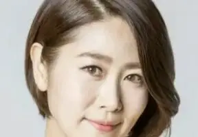 Kim Ji Young Nationality, Born, Age, Plot, 김지영, Gender, Kim Ji Yeong and Nam Sung Jin married on May 8, 2004, at THE PLAZA Hotel at Jung-gu in Seoul.