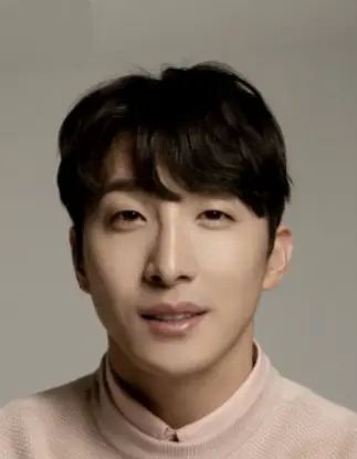 Dong Hyun Bae Plot, Nationality, Age, 동현배, Born, Gender, Dong Hyun Bae is a South Korean actor.