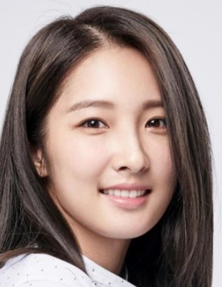Son Ji Hyun Nationality, Biography, Age, Born, 손지현, Gender, Plot, Nam Ji Hyun is a South Korean idol singer, dancer, and actress.