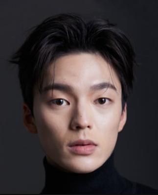 Han Hyun Jun Nationality, Age, Born, Gender, Biography, 한현준, Plot, Han Hyun Jun is a South Korean theatre actor.