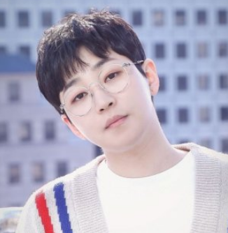 DinDin Nationality, Gender, Age, Born, 임철, Biography, Plot, Lim Cheol, better acknowledged by means of his level name, DinDin, is a South Korean rapper and television personality.
