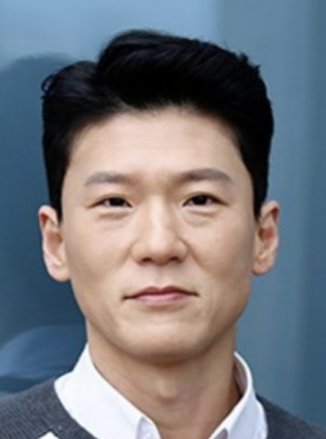 Yoo Jung Ho Nationality, Age, Biography, Gender, 유정호, Born, Plot, Yoo Jung Ho is a Korean actor under IOK Company.