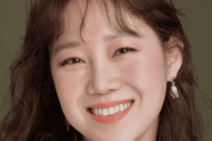Gong Hyo Jin Nationality, Age, Born, Gender, 공효진, Biography, Plot, Gong Hyo Jin is a South Korean actress beneath Management SOOP Corporation.