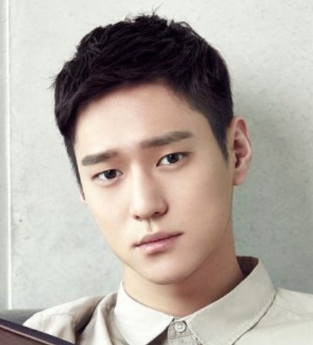 Go Kyung Pyo Nationality, Age, Born, 고경표, Gender, Plot, Go Kyung Pyo is a South Korean entertainer under CL& Organization.