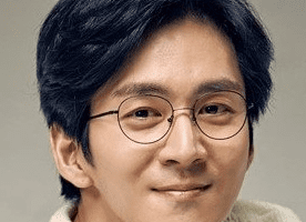Kwon Hae Sung Biography, Age, Nationality, Born, 권해성, Plot, Kwon Hae Sung is the spouse of the entertainer/model Yoon Ji Min.