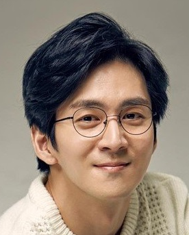 Kwon Hae Sung Biography, Age, Nationality, Born, 권해성, Plot, Kwon Hae Sung is the spouse of the entertainer/model Yoon Ji Min.