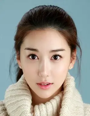 Shin Soo Jung Nationality, Born, Gender, 신수정, Age, Plot, Shin Soo Jung is a South Korean actress.