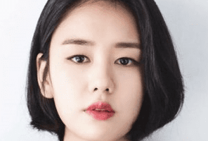 Ahn Eun Jin Nationality, Born, Gender, Age, 안은진, Plot, Anh Eun-Jin is a Korean melodic and stage entertainer brought into the world in May sixth, 1991.