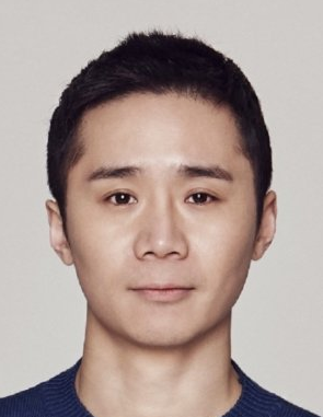 Im Chul Soo Nationality, Age, Born, Gender, 임철수, Plot, Im Chul Soo is a melodic, theater, film, and show entertainer.