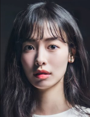 Ji Woo Nationality, Gender, Age, Biography, 지우, Born, Plot, Ji Charm is a South Korean entertainer overseen by Ruler Kong by Starship.