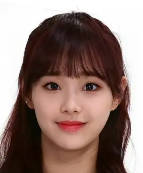 Chuu Nationality, Gender, 츄, Biography, Born, Age, Plot, She was the tenth member of the group to be revealed by the group's pre-debut project.