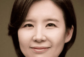 Lee Ji Hyun Nationality, Age, Plot, 이지현, Born, Biography, Gender, Lee Ji Hyun is a South Korean actress.