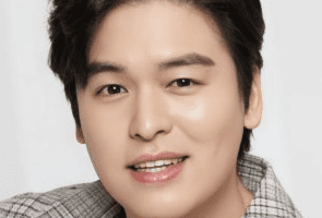 Lee Jang Woo Nationality, Age, Gender, 이장우, Biography, Born, Plot, Lee Jang Woo is a South Korean entertainer and vocalist.