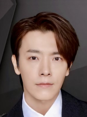 Lee Dong Hae Nationality, Biography, Height, 이동해, Age, Born, Plot, Gender, He is one of the four lead artists close by individual musicians Eunhyuk, Shindong and Leeteuk, and is important for its subgroup, Very Junior-M.
