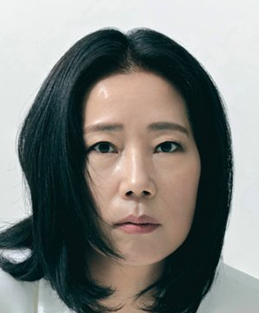 Shim So Young Nationality, Plot, Born, Biography, 심소영, Age, Gender, Shim So Young is a South Korean Performance center Stage Entertainer, Show and Film Entertainer.