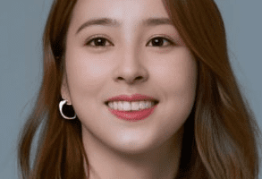 Han Hye Jin Nationality, Age, Plot, 한혜진, Height, Biography, Gender, Han Hye Jin additionally facilitated the well known syndicated program "Recuperating Camp" from 2011 to 2013.