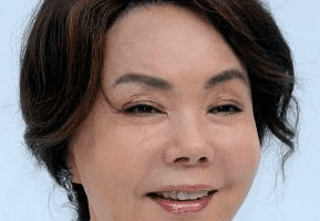 Kim Soo Mi Nationality, Biography, Gender, Born, 김수미, Age, Plot, She has had a productive profession in film and TV. Kim appeared in an ability challenge in 1970, then, at that point, shot to popularity in "Nation Journals".