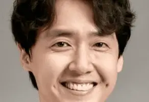 Lee Jae Woo Nationality, Gender, Age, Biography, Born, Plot, He made his acting presentation in the show series "The Iron Sovereign" (2009).
