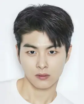 Jung Gun Joo Nationality, Biography, 정건주, Plot, Age, Born, Gender, He has featured in a few web shows prior to wandering into Transmissions. He was one of the fundamental projects of Phenomenal You (2019).