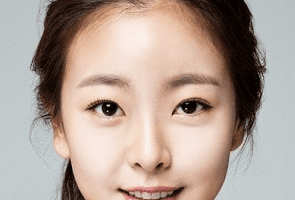 Go Won Hee Nationality, Biography, 고원희, Plot, Age, Born, Gender, She started her diversion profession as a business model in 2011 and turned into the most youthful at any point model for Asiana Carriers in 2012.