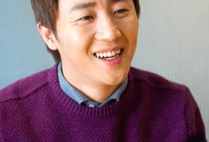 Hong Jin Ho Nationality, Age, Plot, 홍진호, Biography, Born, Gender, He was previous expert StarCraft player who played under the moniker of YellOw, reporting his retirement on 16 June 2011.